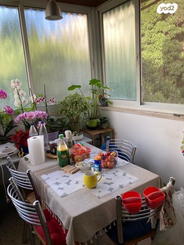 דירה, הברון הירש, קרית משה, ירושלים