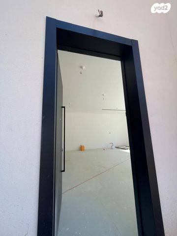 דו משפחתי, רמח"ל 8, קרית ויצמן, רעננה