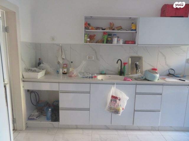 דירה, רחבת יפתח הגלעדי, מלכי ישראל, קרית גת