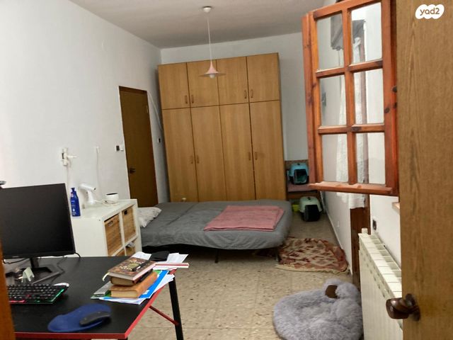 דירה, הברון הירש, קרית משה, ירושלים