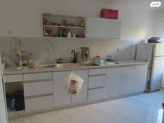 דירה, רחבת יפתח הגלעדי, מלכי ישראל, קרית גת