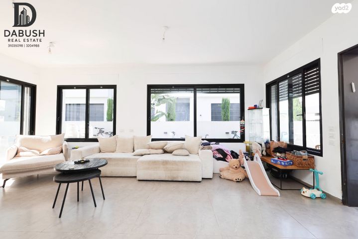 בית פרטי/ קוטג', שרונה, כפר יונה