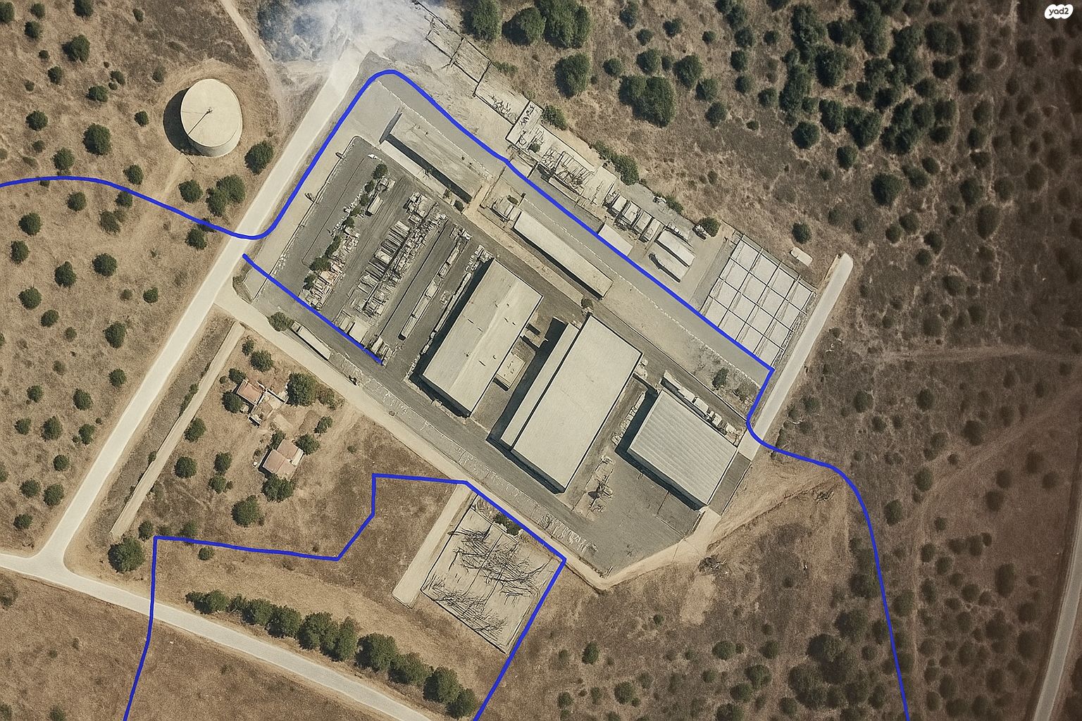 מגרשים