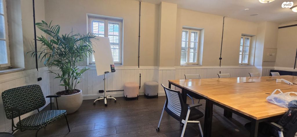 משרדים, אלוף קלמן מגן, גני שרונה, קרית הממשלה, תל אביב יפו