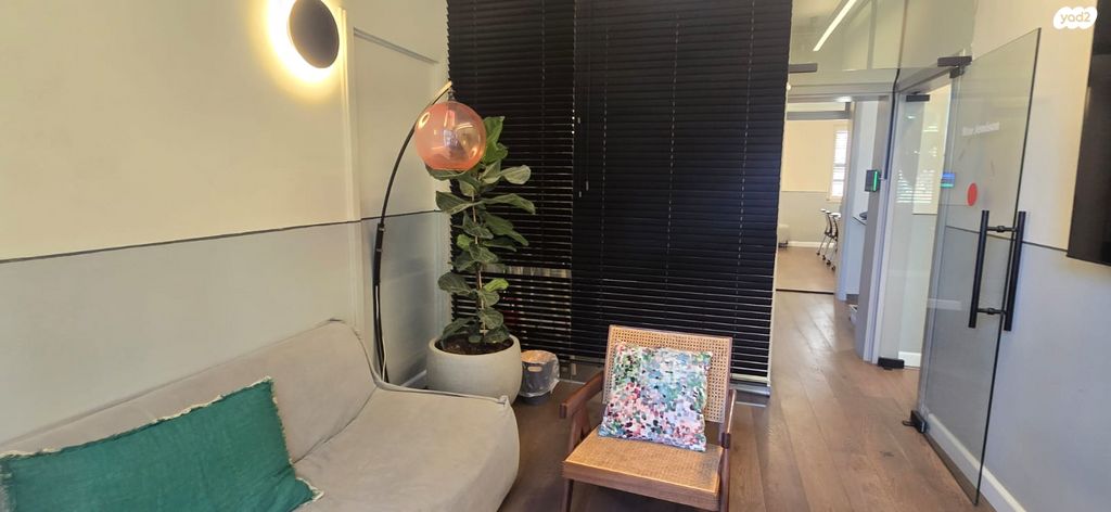 משרדים, אלוף קלמן מגן, גני שרונה, קרית הממשלה, תל אביב יפו