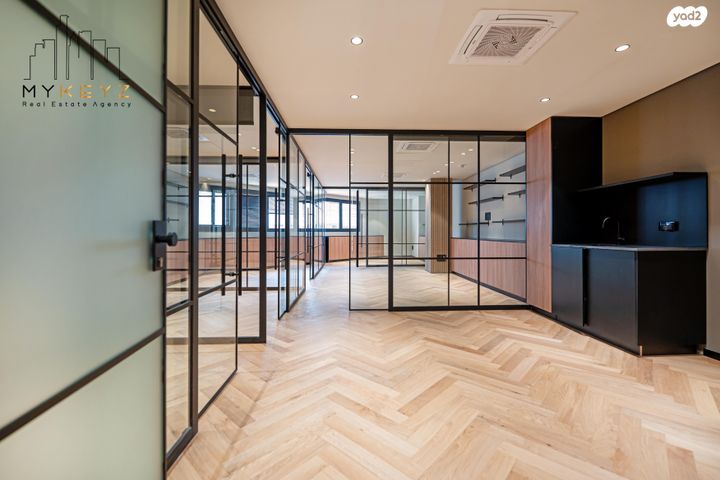 משרדים, משכית 22, אזור תעשיה, הרצליה