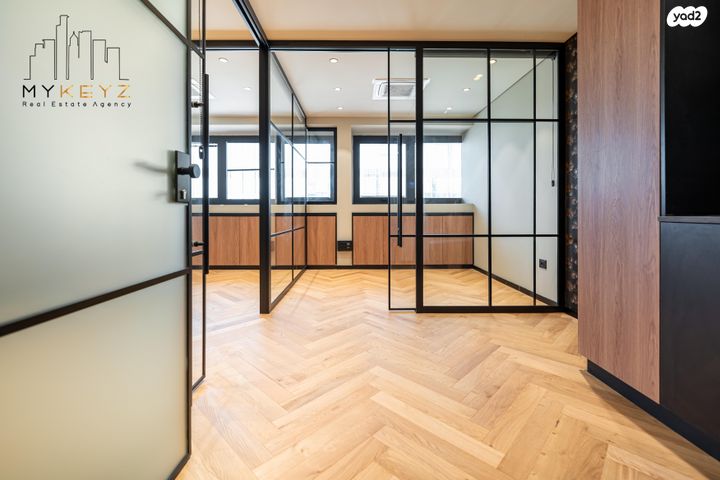 משרדים, משכית 22, אזור תעשיה, הרצליה