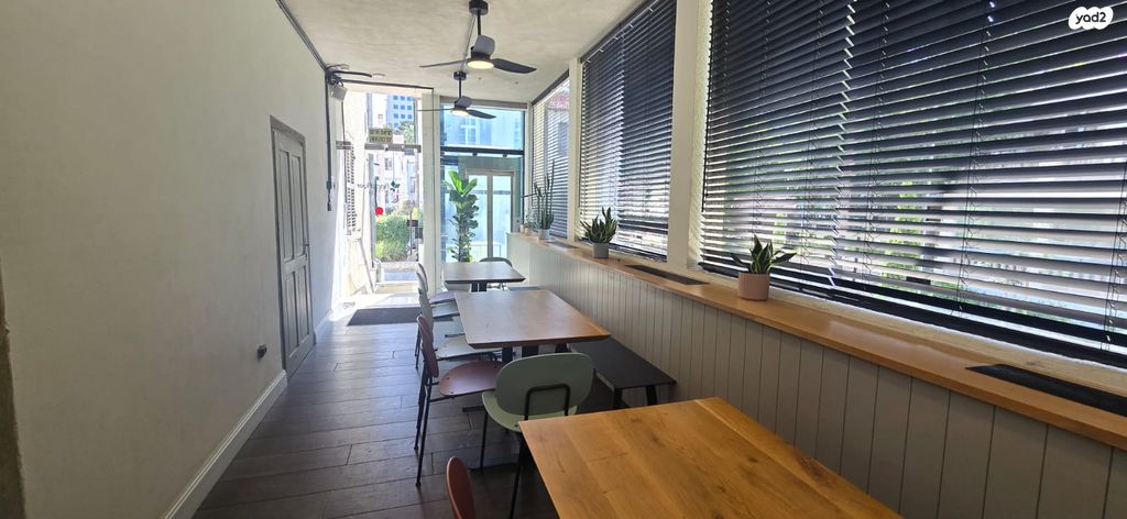 משרדים, אלוף קלמן מגן, גני שרונה, קרית הממשלה, תל אביב יפו