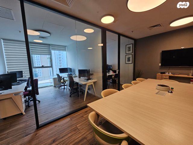 משרדים, דרך מנחם בגין 150, מונטיפיורי, הרכבת, תל אביב יפו