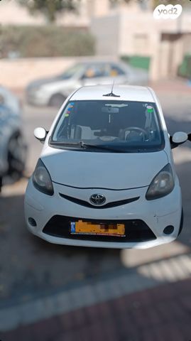 מודעת רכב טויוטה אייגו