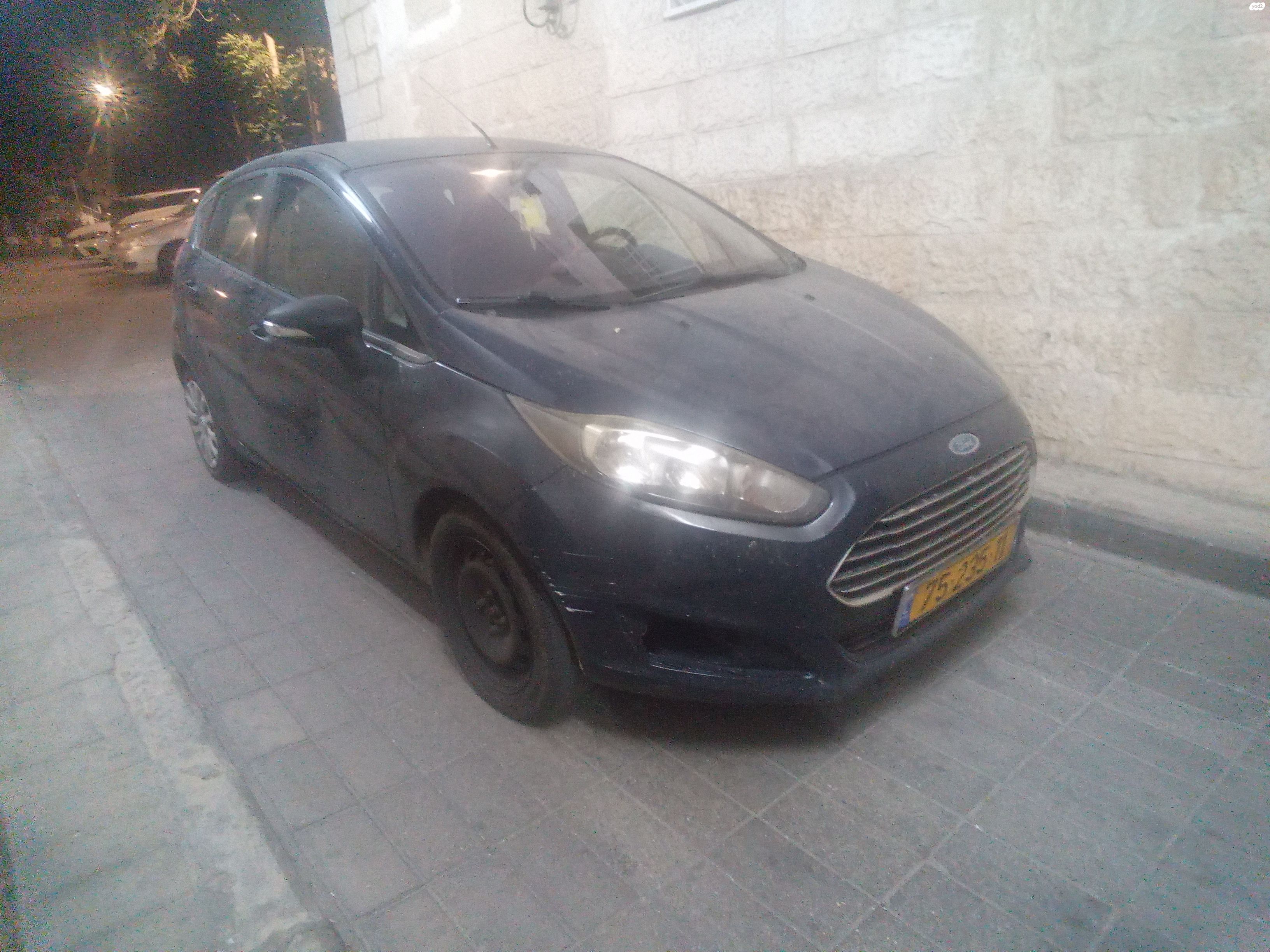 מודעת רכב פורד פיאסטה