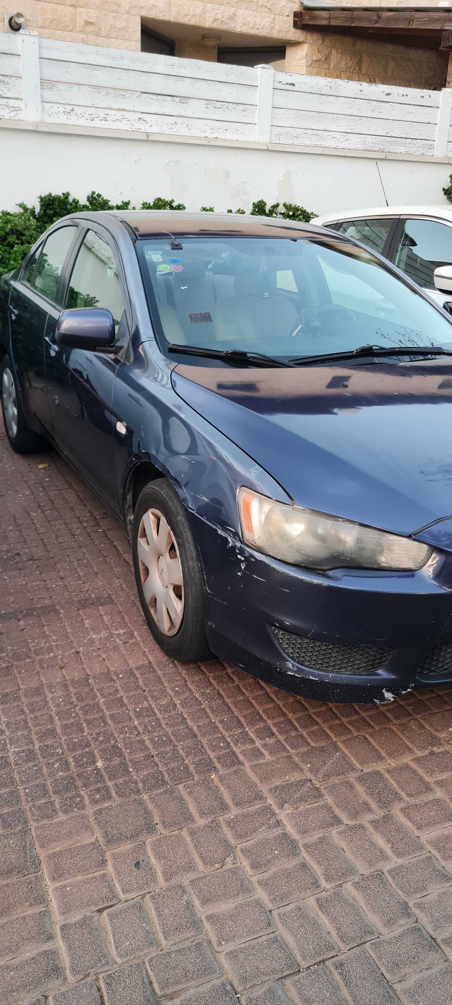 מודעת רכב מיצובישי לנסר