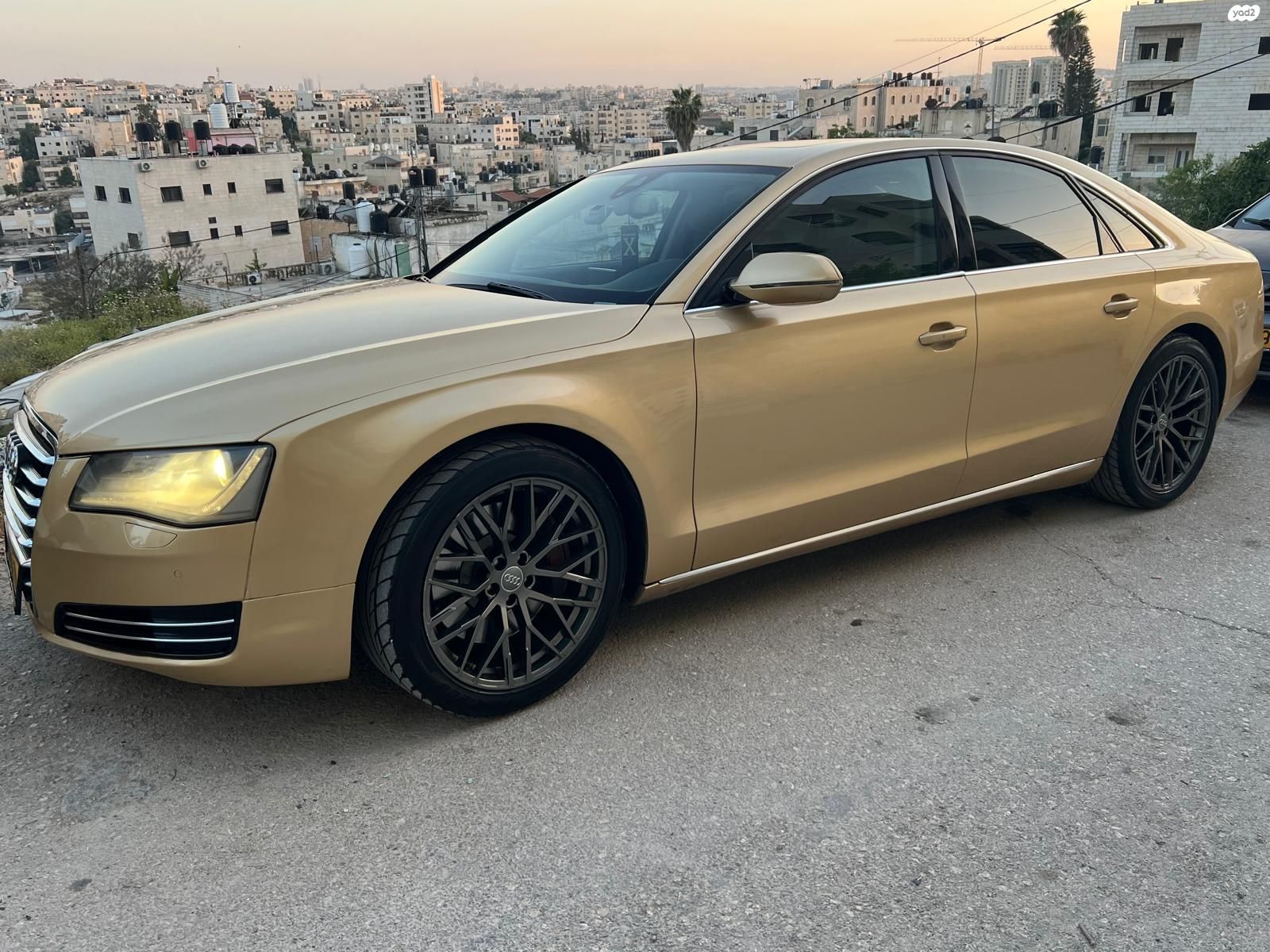 מודעת רכב אאודי A8