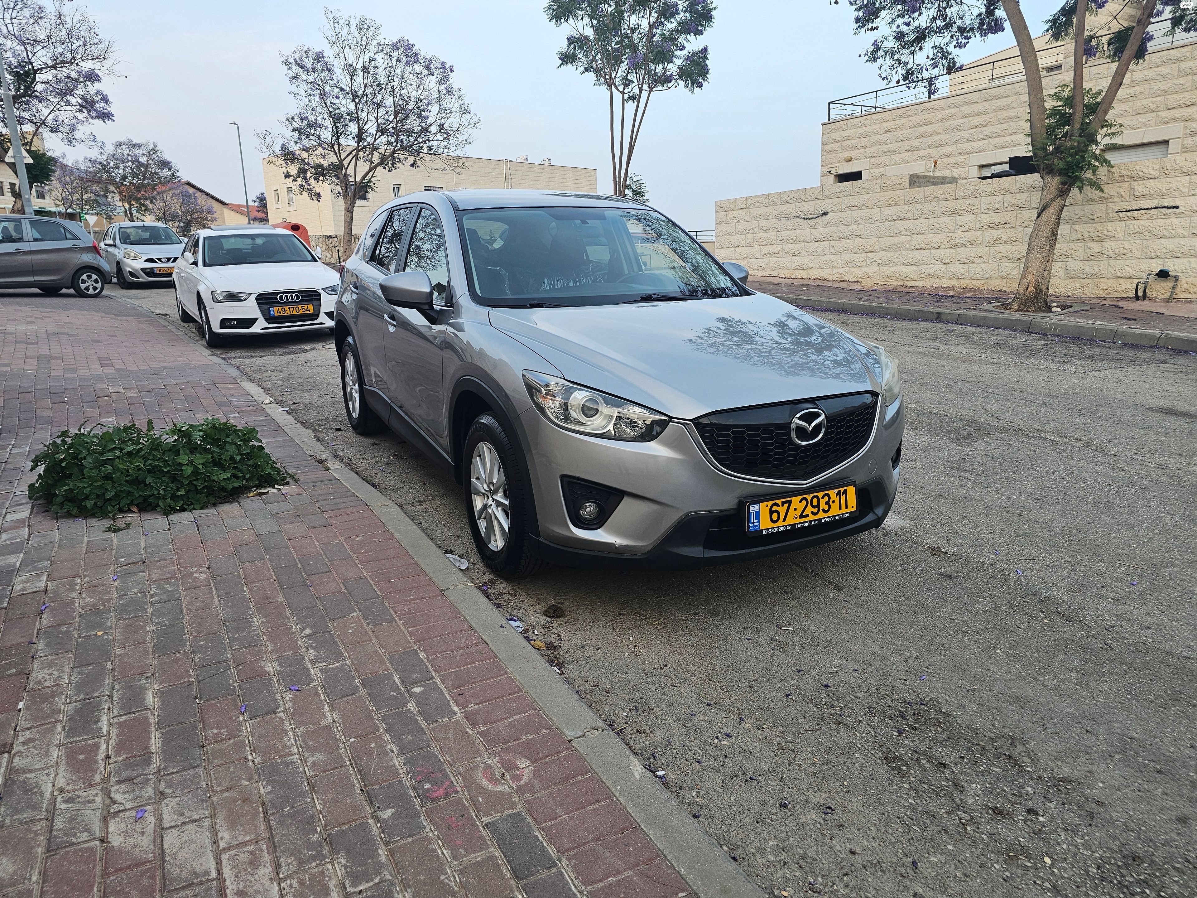 מודעת רכב מאזדה CX-5