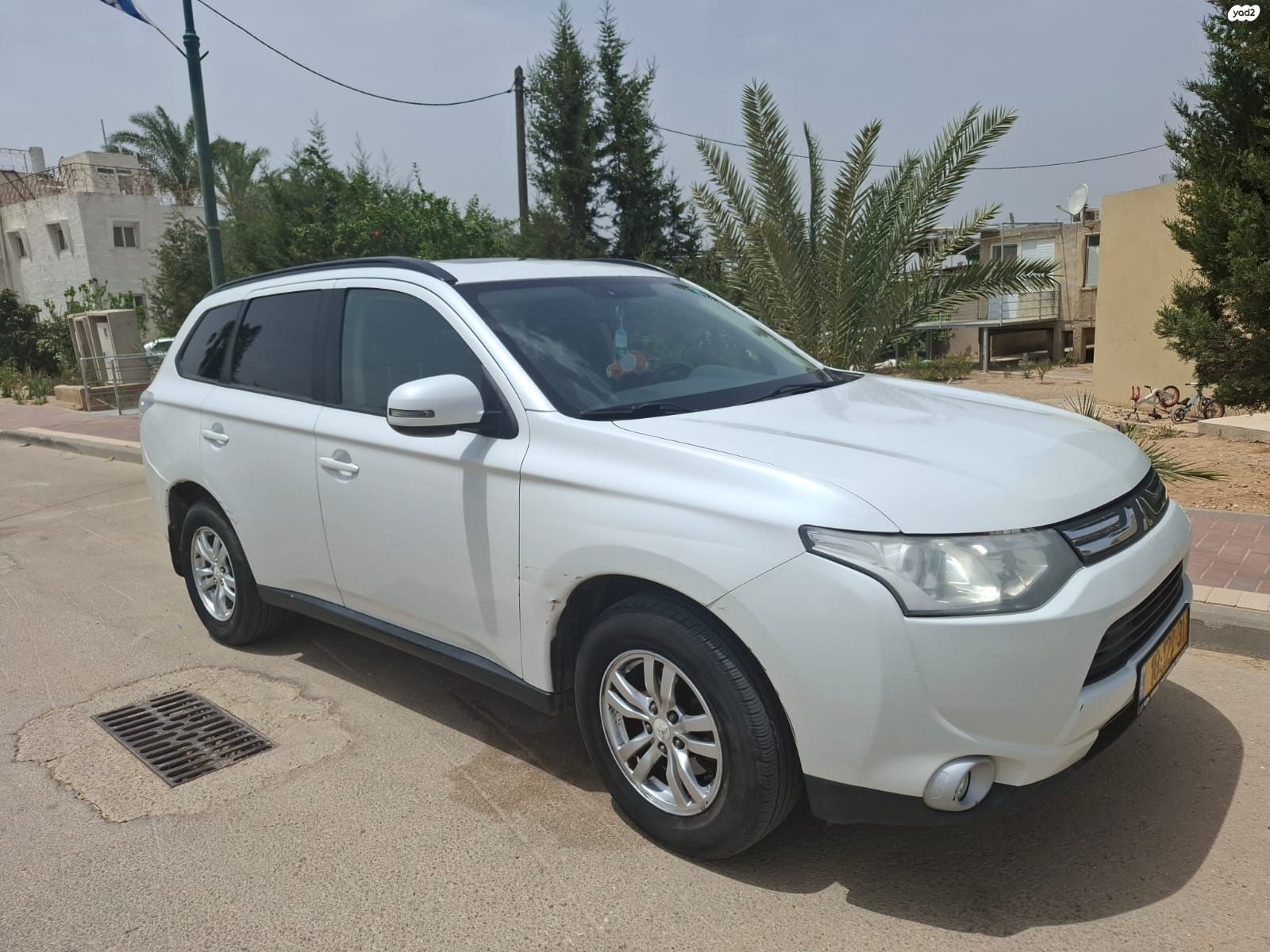 מודעת רכב מיצובישי אאוטלנדר