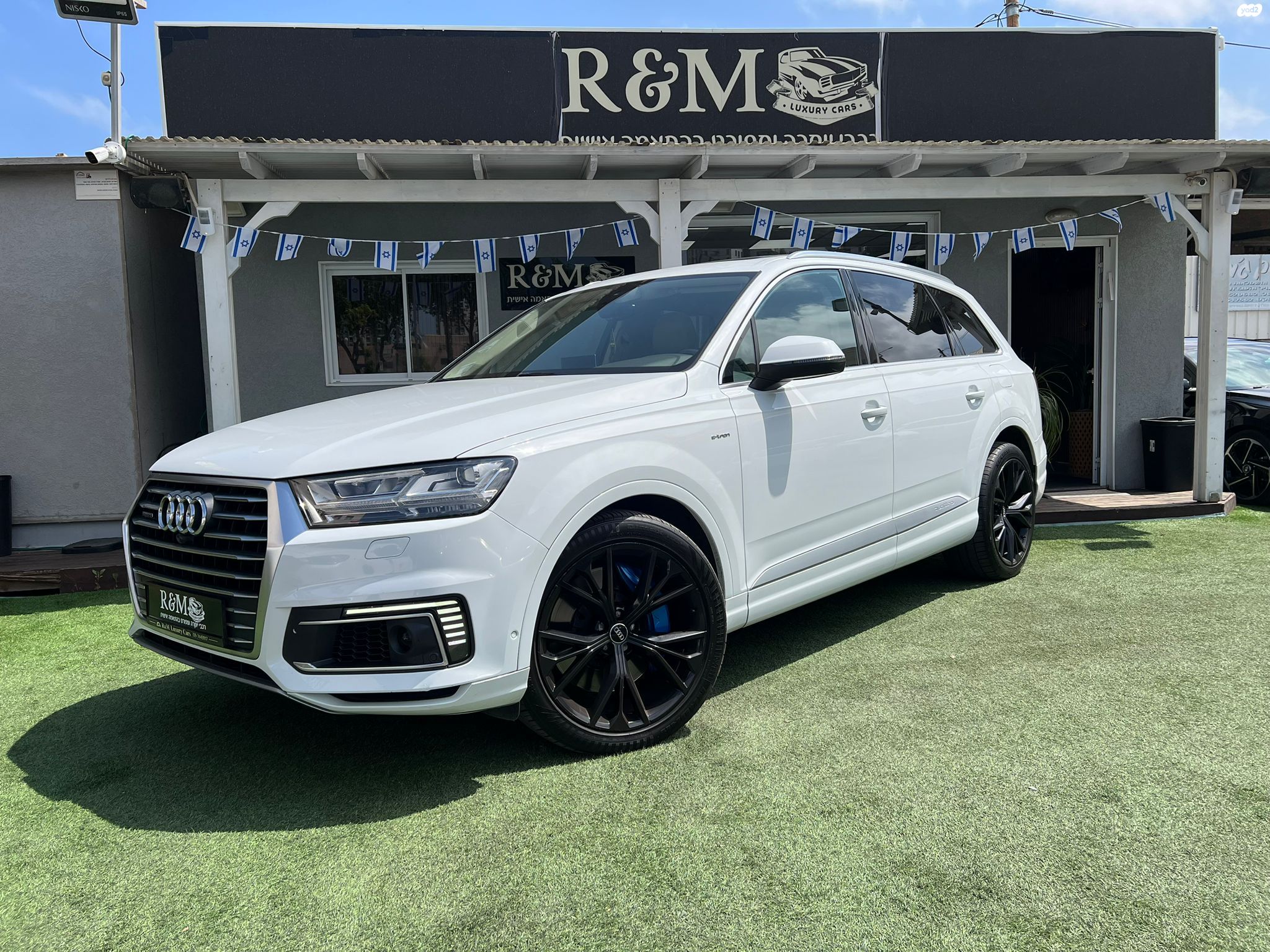 מודעת רכב אאודי Q7