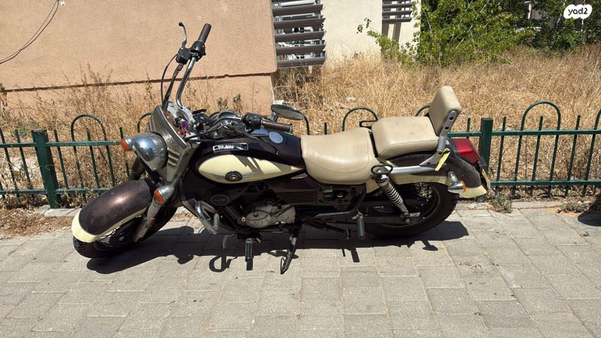מודעת רכב UM Renegade Commando Classic 125