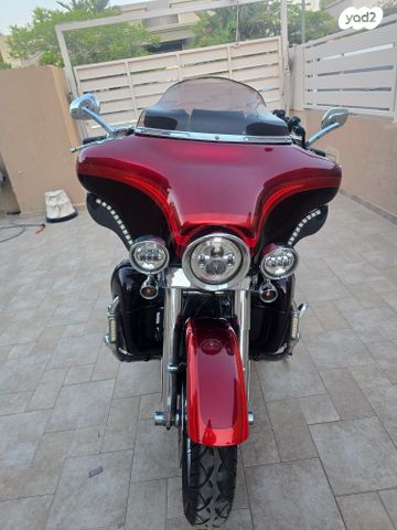 מודעת רכב הרלי דיווידסון אולטרה לימיטד CVO 1801