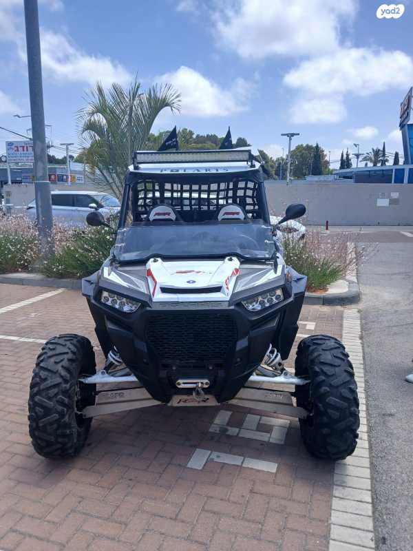 מודעת רכב פולריס