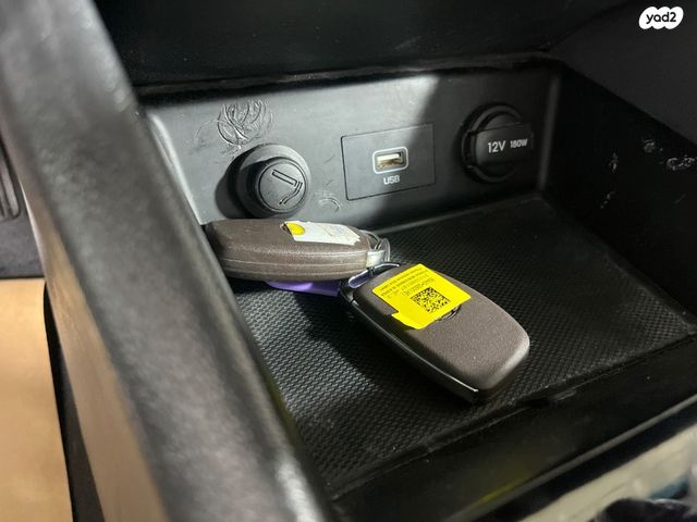 יונדאי איוניק