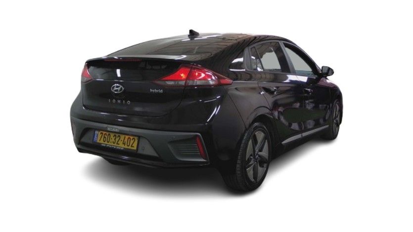 יונדאי איוניק