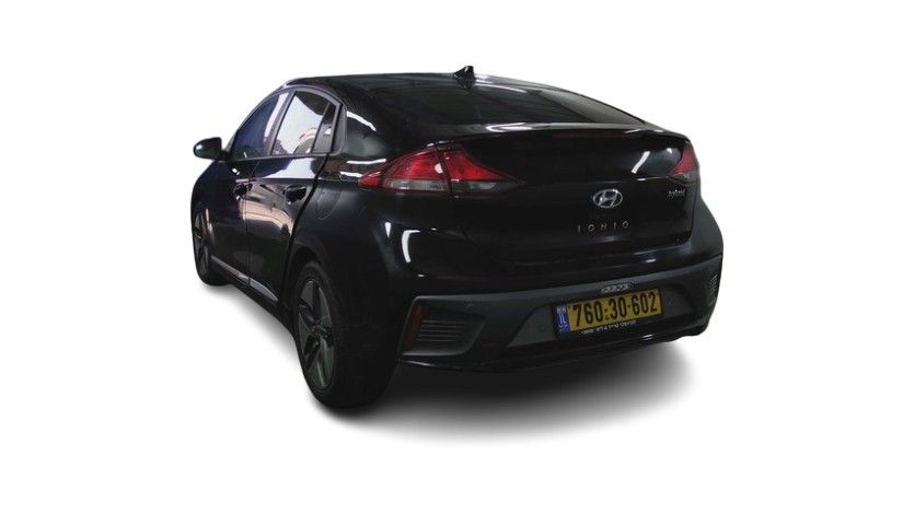 יונדאי איוניק