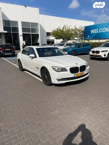 מודעת רכב ב מ וו סדרה 7
