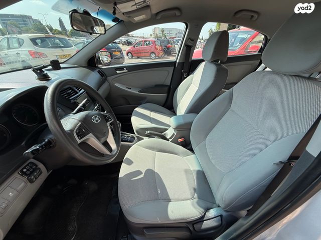 יונדאי אקסנט i25