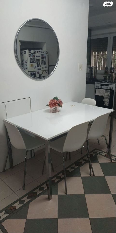 דירה, נגבה 3, קטמון הישנה, ירושלים