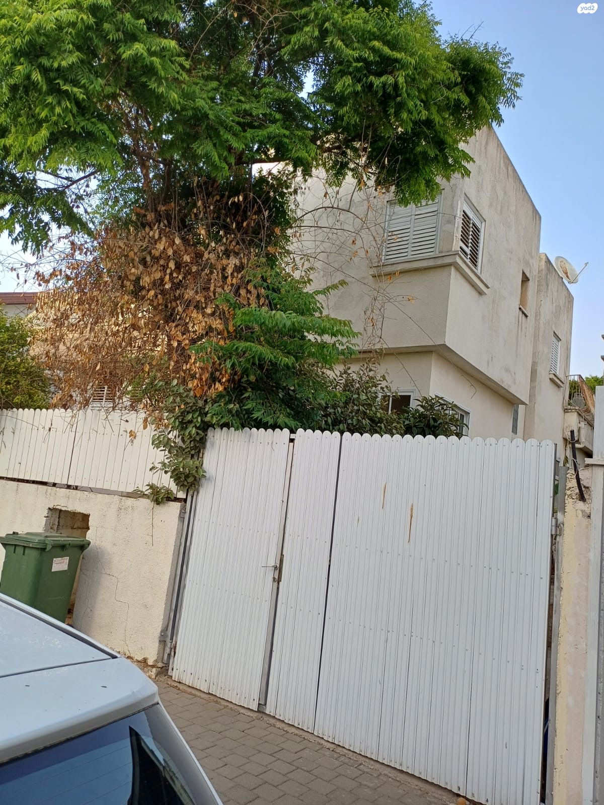 הגלעד 20