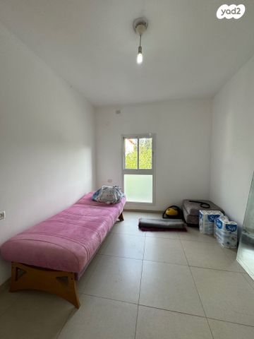 גג/ פנטהאוז, טשרניחובסקי, כרמל צרפתי, חיפה