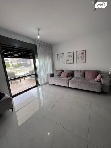 דירה, עיר היין, אשקלון