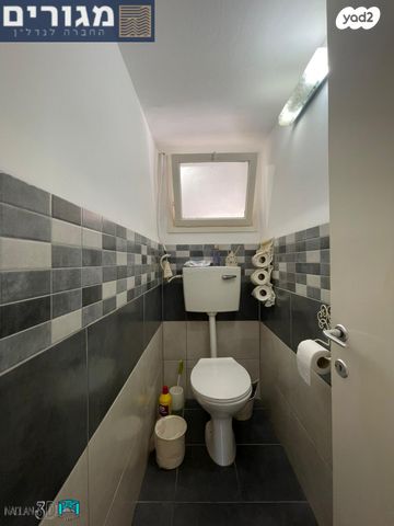 דירה, שדרות אליהו גולומב, הדר עליון, חיפה