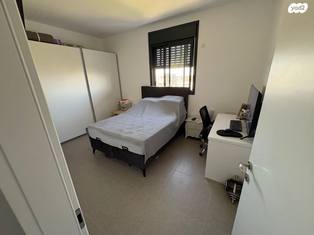 דירה, גאולה כהן, רמלה