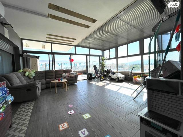 גג/ פנטהאוז, רמת רבין, כרמיאל