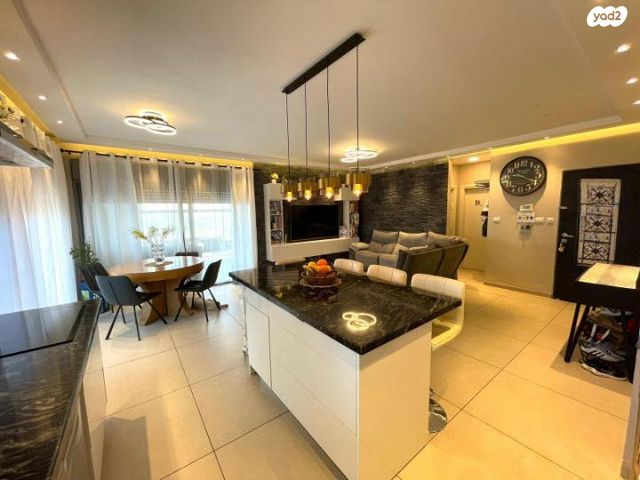 גג/ פנטהאוז, רמת רבין, כרמיאל