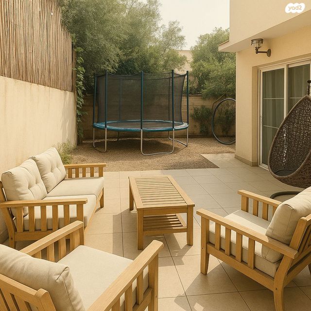 דו משפחתי, כפר יונה