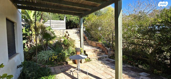 בית פרטי/ קוטג', הושעיה