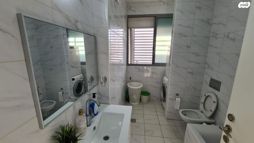 גג/ פנטהאוז, קזן, מרכז דרום, רעננה