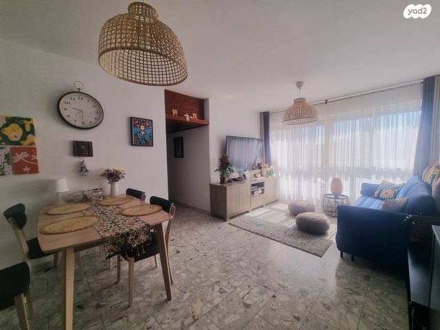 דירה, השושנים, אשכול, כרמיאל