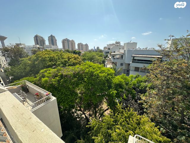 גג/ פנטהאוז, שדרות אמנון ותמר, גני הרצליה, הרצליה