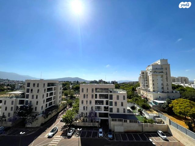 גג/ פנטהאוז, רמת רבין, כרמיאל