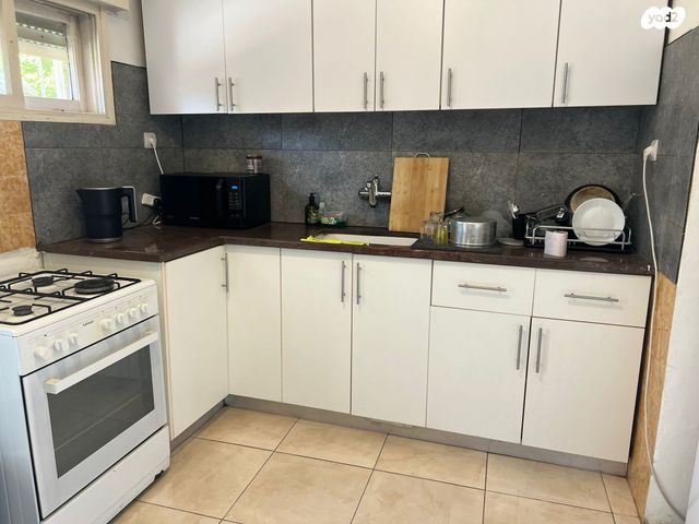 דירת גן, עמידר, נהריה