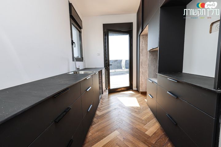 דופלקס, תל אביב יפו