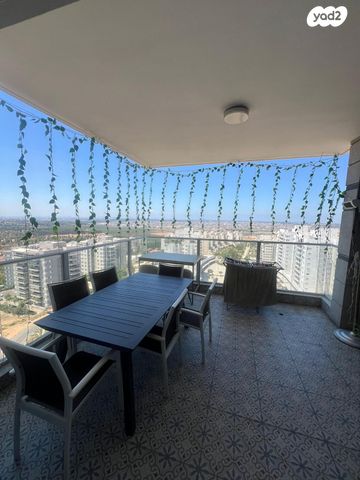 דירה, נחל צלמון, צור יצחק, צור יצחק