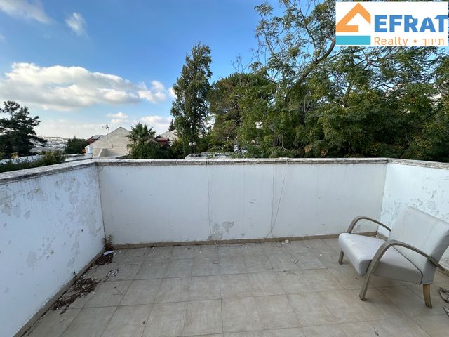 בית פרטי/ קוטג', תמר 21, הרימון, אפרת