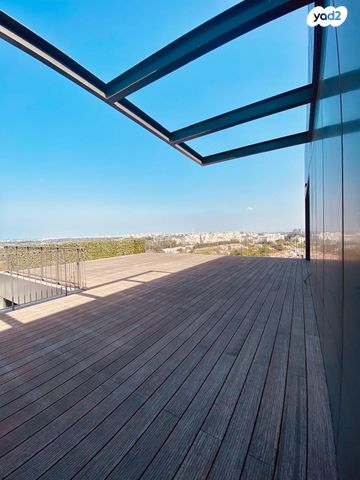 נאות אפקה ב'