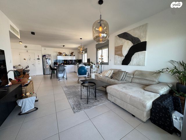 דירה, עין הים, חדרה