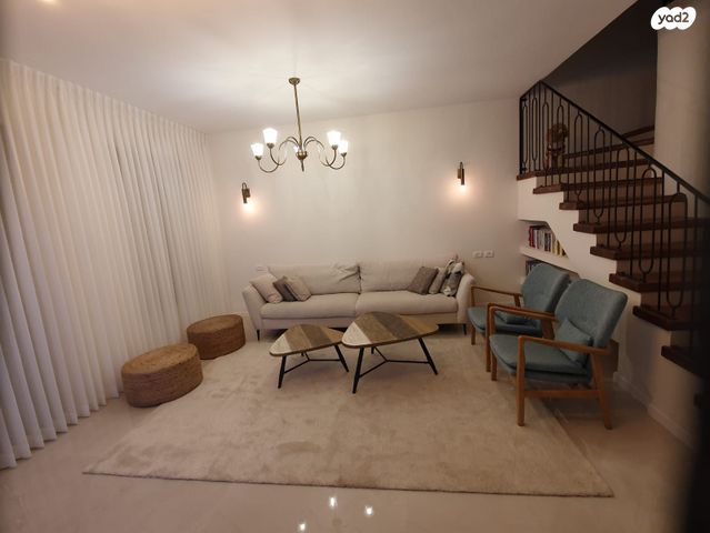 בית פרטי/ קוטג', המעפילים, עיר, מרכז העיר, נהריה