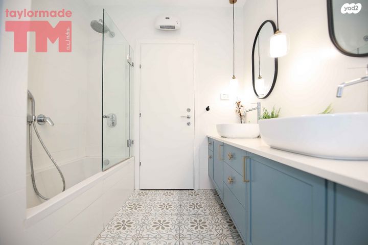 דו משפחתי, פרדס חנה כרכור